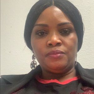 Meet your Posher, Justina